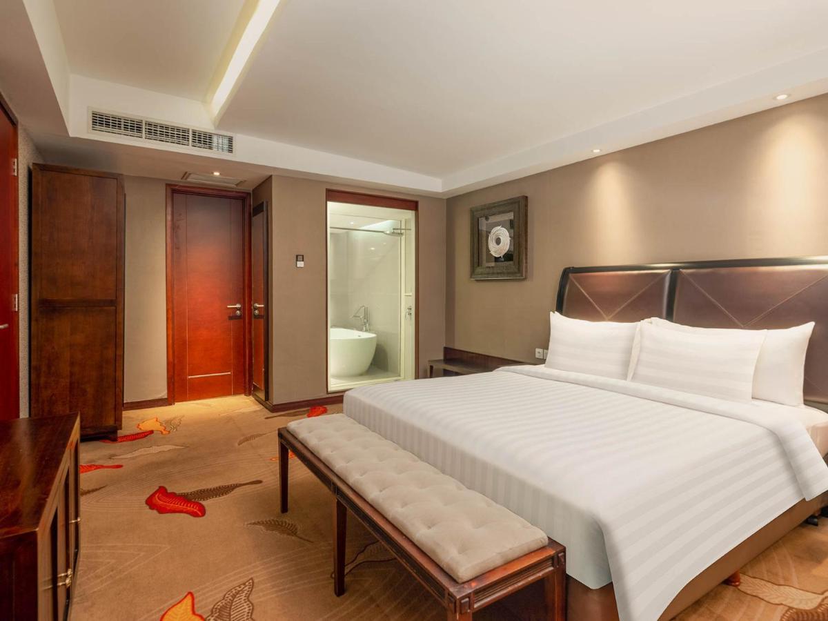 The Alana Yogyakarta Hotel And Convention Center Sleman  Eksteriør billede